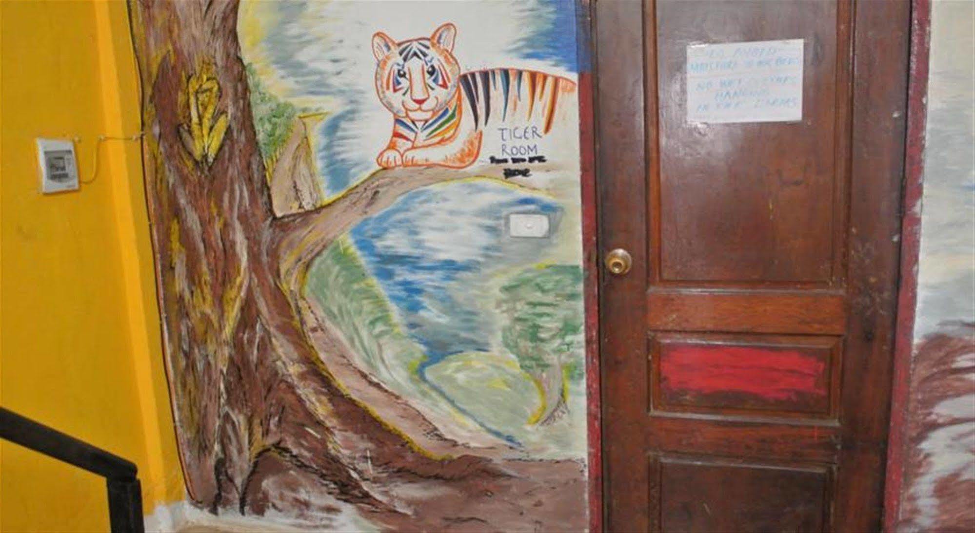Vientiane Backpackers Hostel Exterior foto